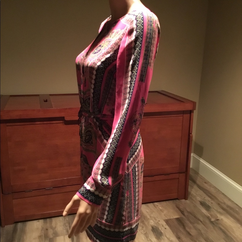 BCBGMAXAZRIA DRESS - Picture 3 of 4